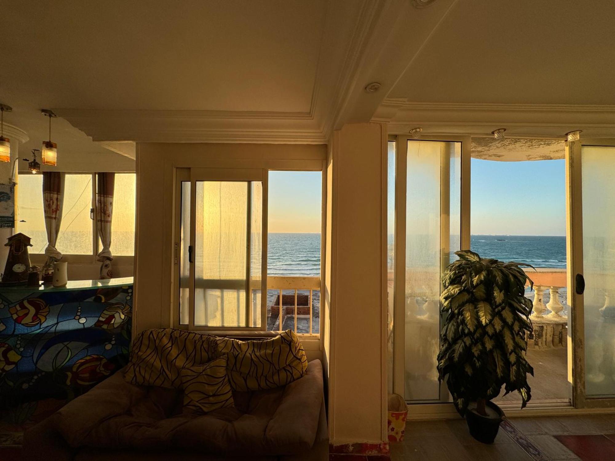 شقه بغرفتي نوم فيو بحر كامل إسكندرية Alexandria